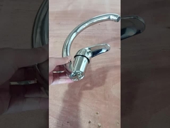 고품질 고품질 부엌 싱크 탭 현대 디자인 내구성 건설