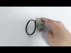 난방 및 펌프 애플리케이션을 위한 내구성 있는 플라스틱 흐름 센서 스위치