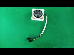 둥근 디스플레이입니다.